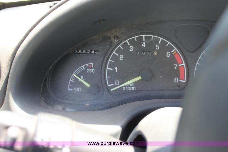 image for item H7472 1997 Pontiac Grand Am GT