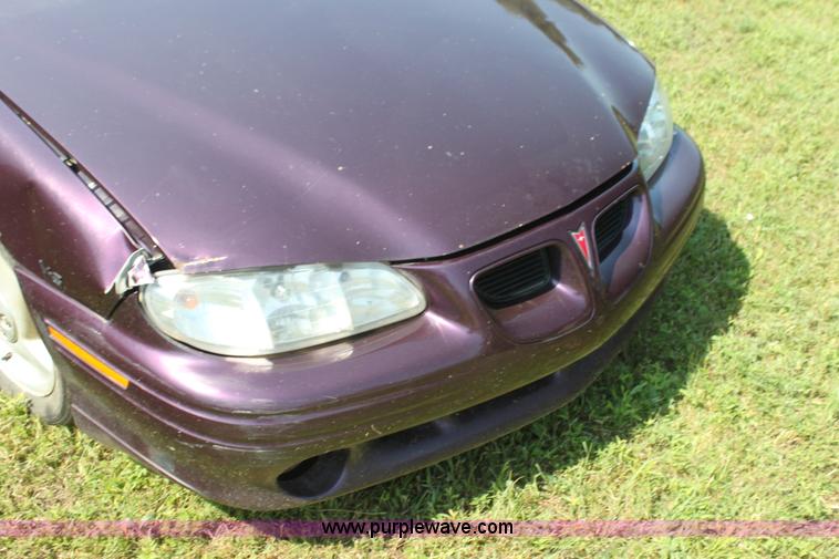 image for item H7472 1997 Pontiac Grand Am GT