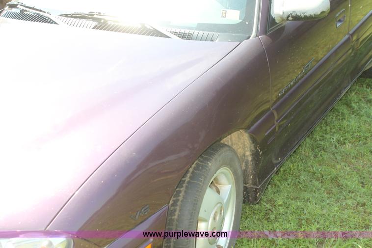 image for item H7472 1997 Pontiac Grand Am GT