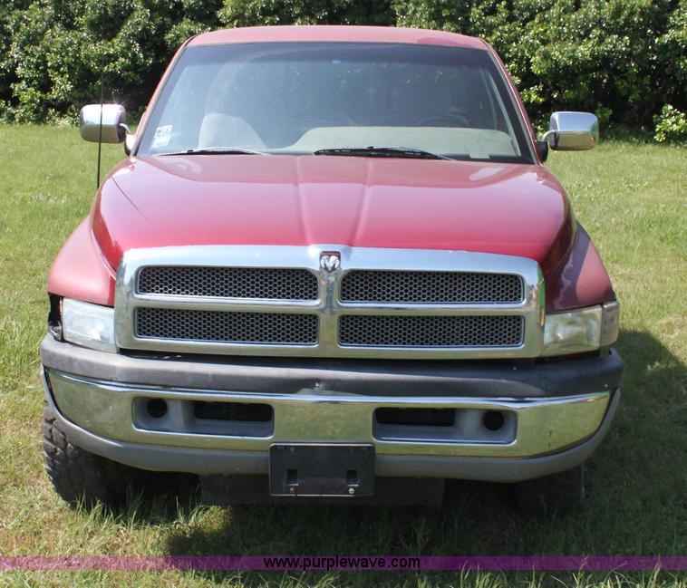 image for item H7475 1997 Dodge Ram Ram 1500 Laramie SLT pickup truck