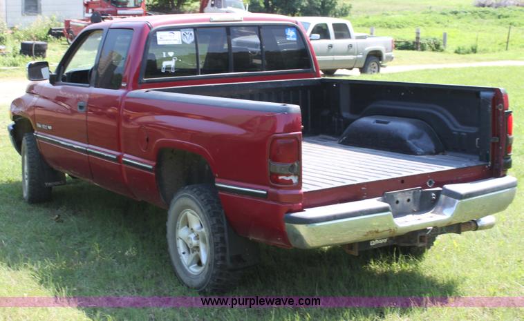 image for item H7475 1997 Dodge Ram Ram 1500 Laramie SLT pickup truck