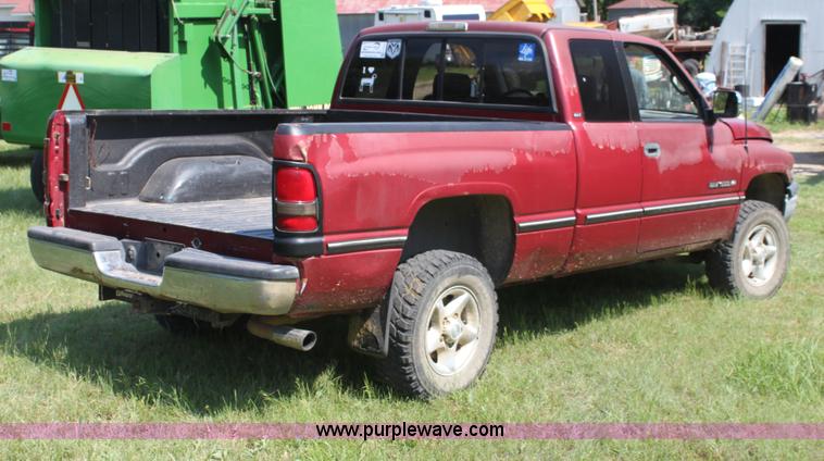 image for item H7475 1997 Dodge Ram Ram 1500 Laramie SLT pickup truck