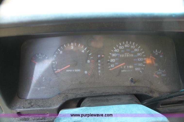 image for item H7475 1997 Dodge Ram Ram 1500 Laramie SLT pickup truck