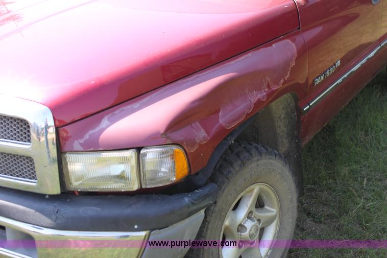 image for item H7475 1997 Dodge Ram Ram 1500 Laramie SLT pickup truck