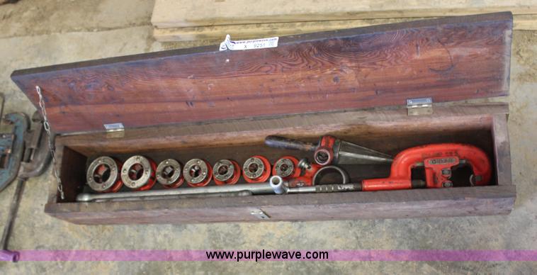 image for item X9251 Ridgid #11 pipe threaders