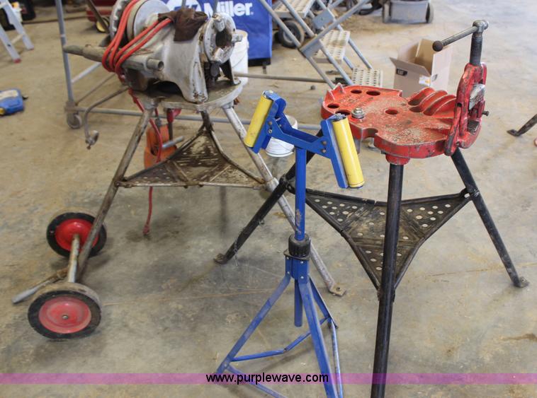 image for item X9254 Ridgid 300 pipe threader