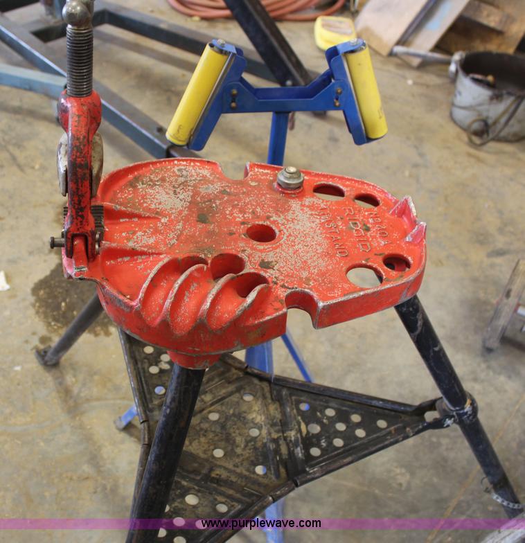 image for item X9254 Ridgid 300 pipe threader