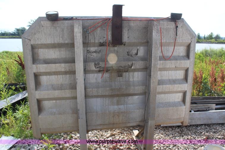 image for item X9260 Road gear aluminum headache rack