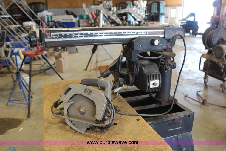 image for item X9269 Assorted tools