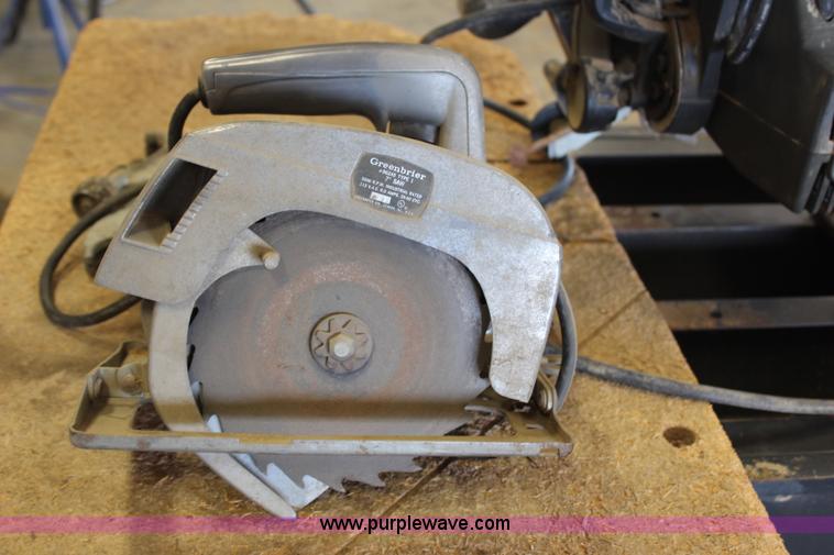 image for item X9269 Assorted tools