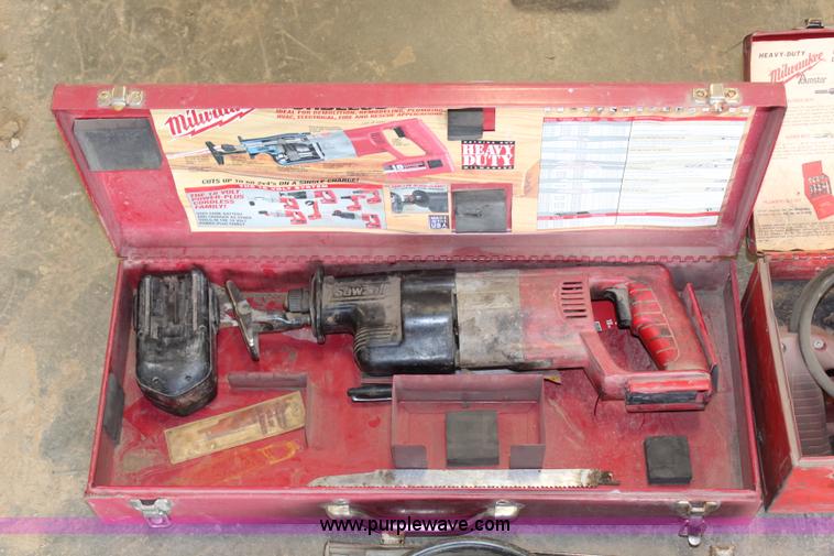 image for item X9273 Assorted tools