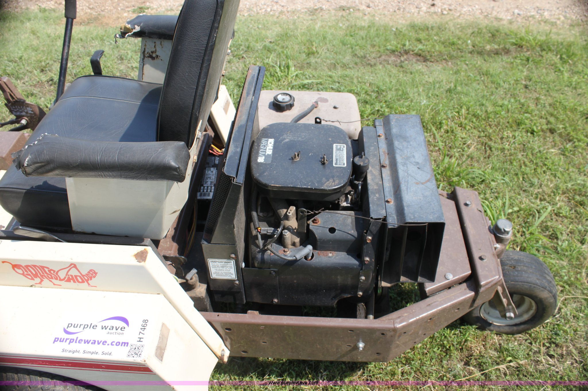 718K ZTR lawn mower in El Dorado, KS Item H7468 sold