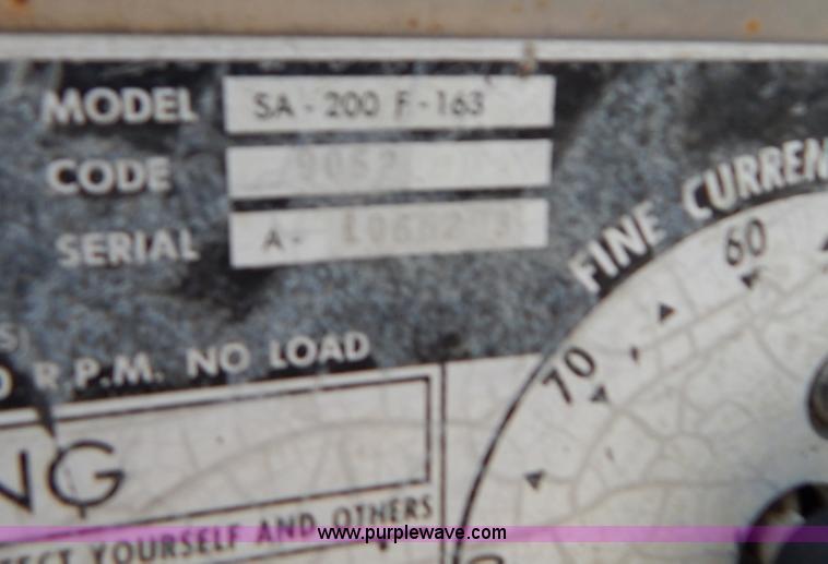 image for item AE9814 Lincoln SA-200 F-163 portable arc welder