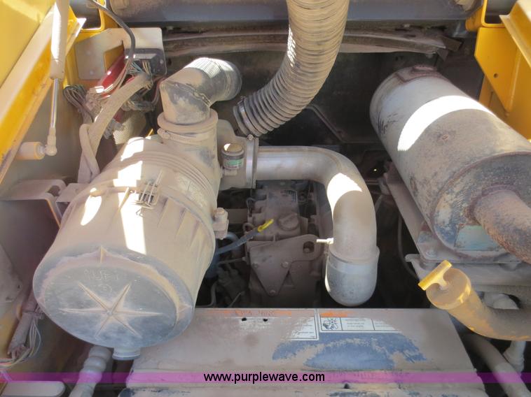 image for item D5848 Gehl 5640 skid steer