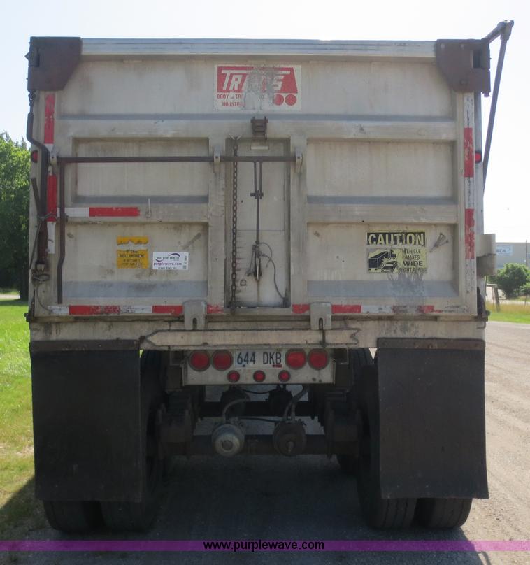 image for item D5867 1989 Travis end dump trailer