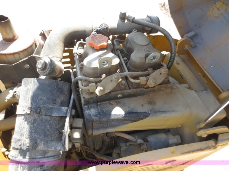 image for item D5985 1997 Wacker RT820 vibrating trench compactor