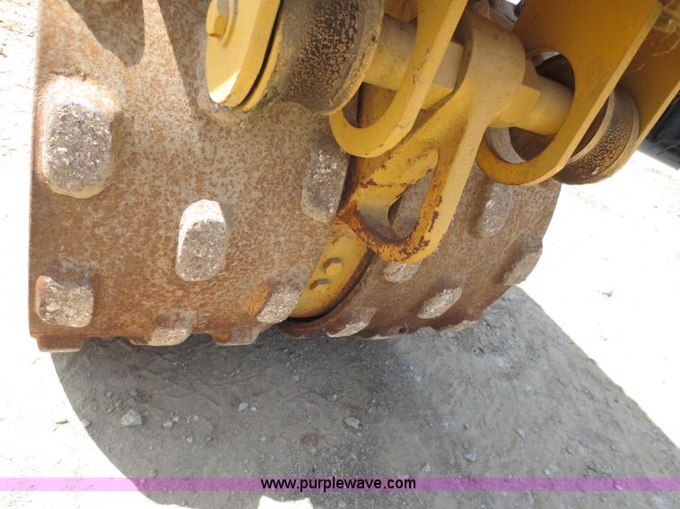 image for item D5985 1997 Wacker RT820 vibrating trench compactor