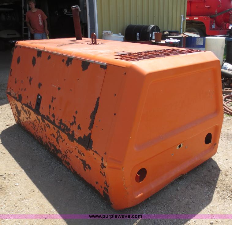 image for item D5986 Ingersoll Rand air compressor