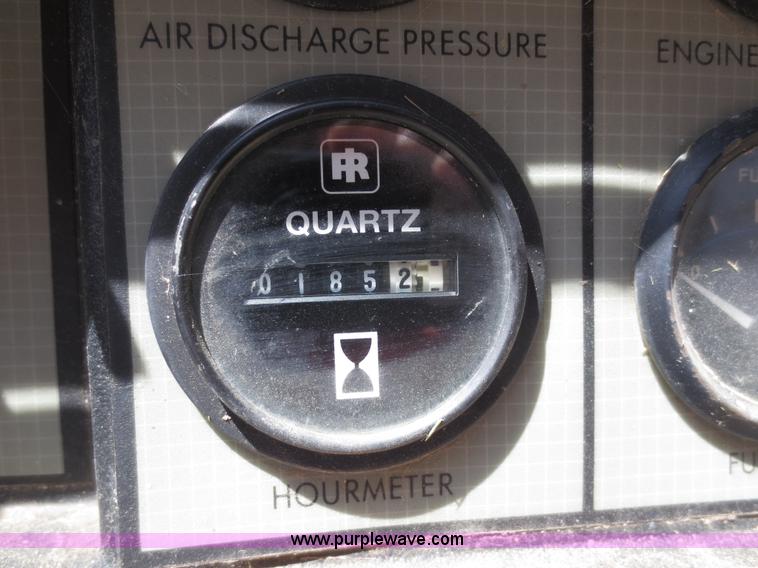 image for item D5986 Ingersoll Rand air compressor