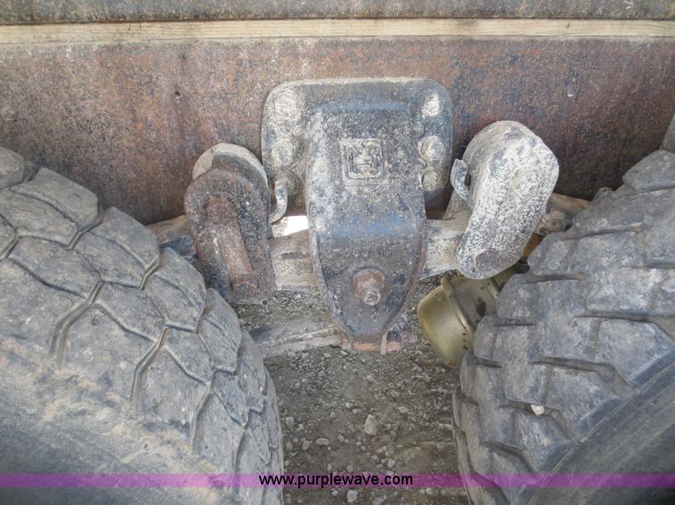 image for item D5987 1989 Ford L9000 vacuum truck