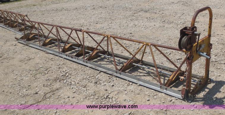 image for item D5988 (2) Gomaco concrete screed