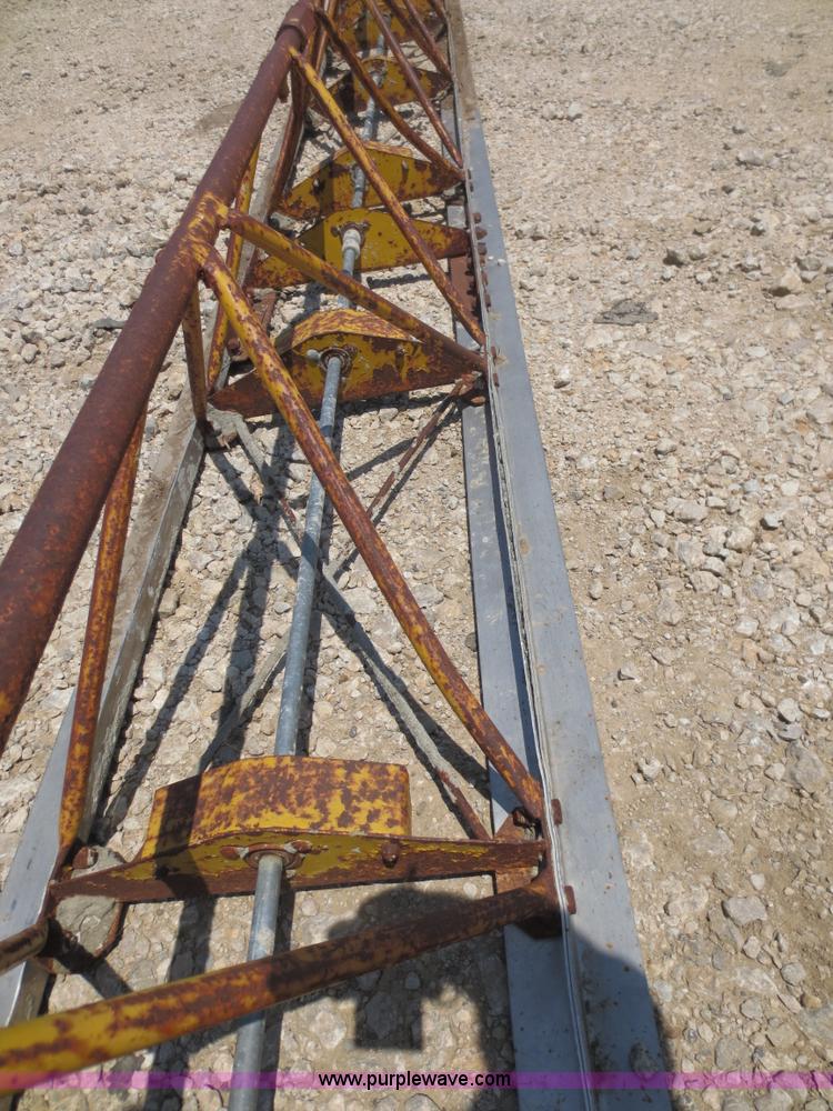 image for item D5988 (2) Gomaco concrete screed