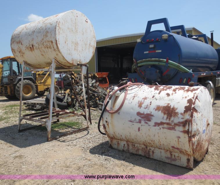 image for item D5990 (2) 500 gallon steel tanks