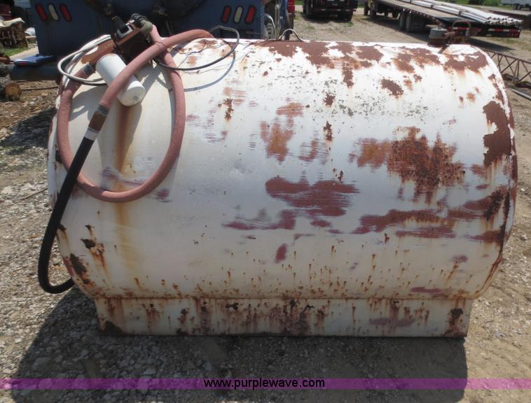 image for item D5990 (2) 500 gallon steel tanks