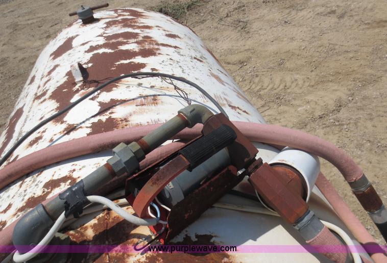 image for item D5990 (2) 500 gallon steel tanks