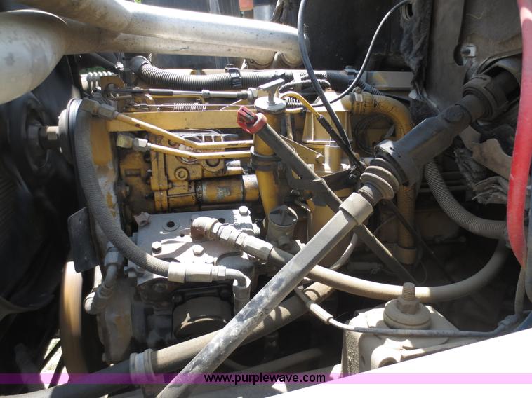 image for item D5992 1994 GMC TopKick boom truck