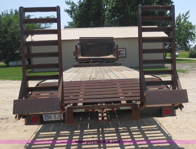 image for item D5993 1996 Hillsboro trailer