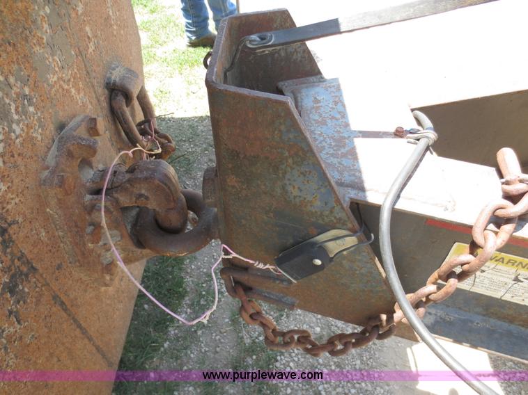 image for item D5993 1996 Hillsboro trailer