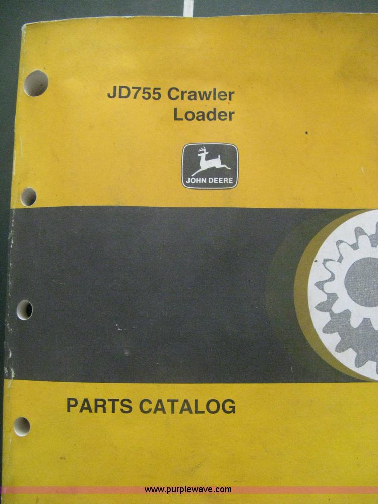 image for item D8388 1978 John Deere 755A track loader