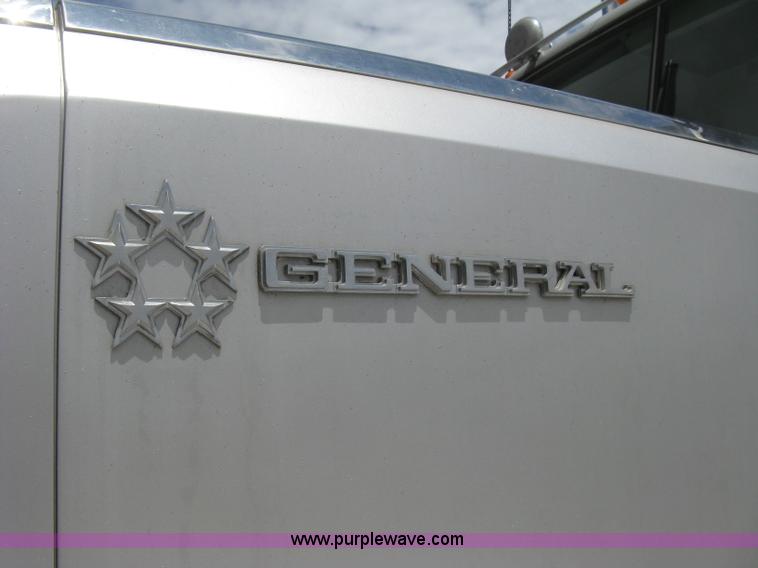 image for item D8389 1985 GMC General semi truck