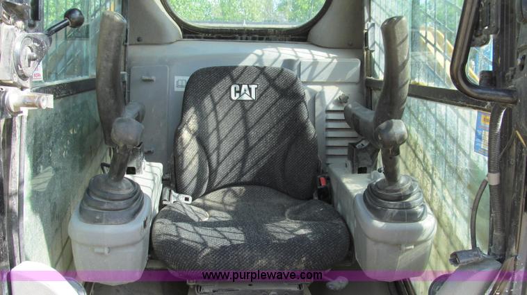 image for item E3996 2009 Caterpillar 289C Multi-Terrain track skid steer