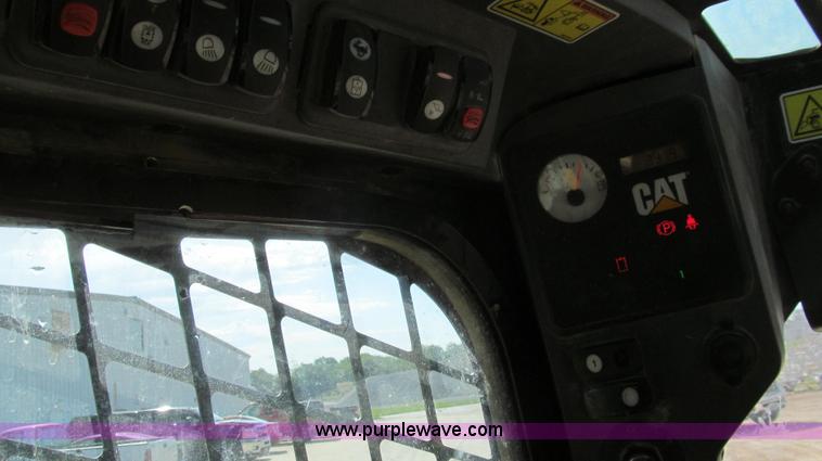 image for item E3996 2009 Caterpillar 289C Multi-Terrain track skid steer