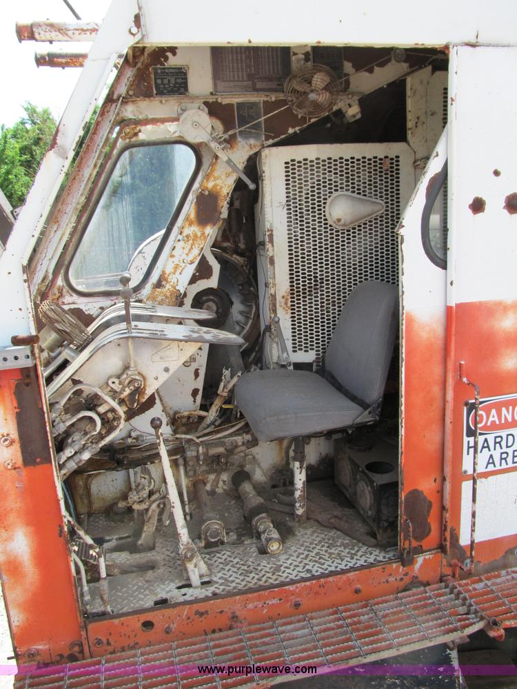 image for item F3206 1970 Link-Belt  HC-78B crane