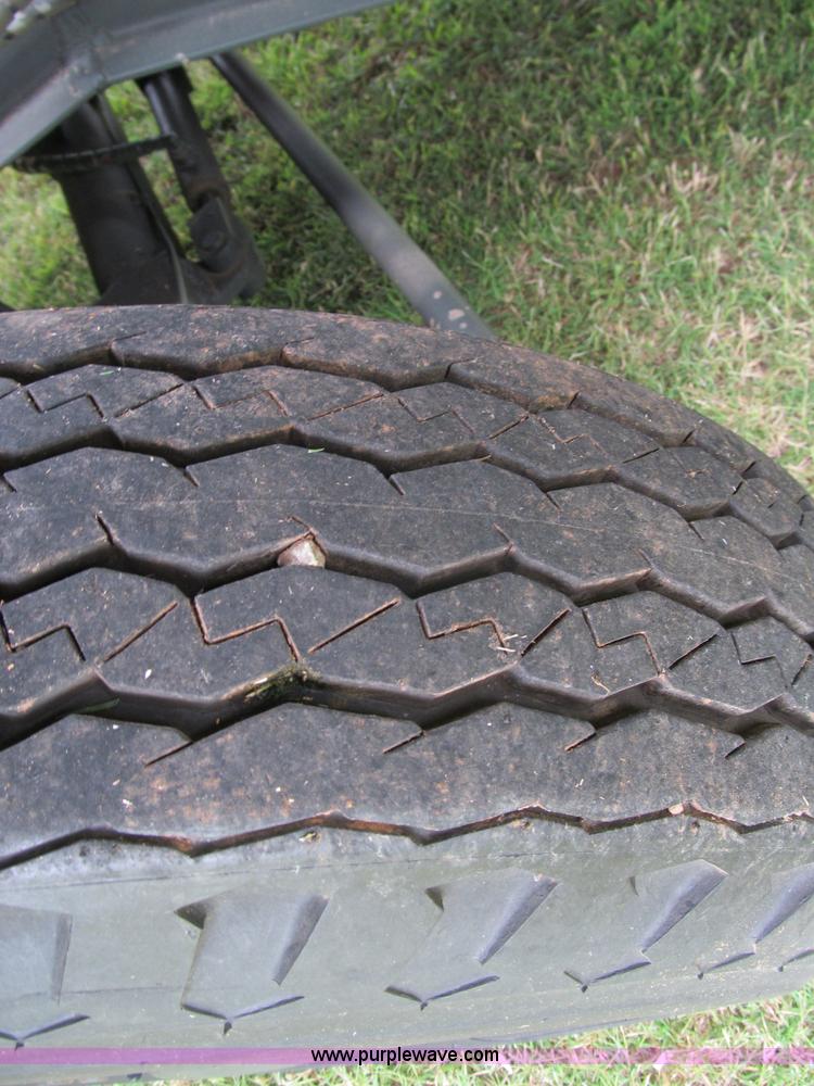 image for item F3207 1985 Emersion A/S32H5A cargo loader