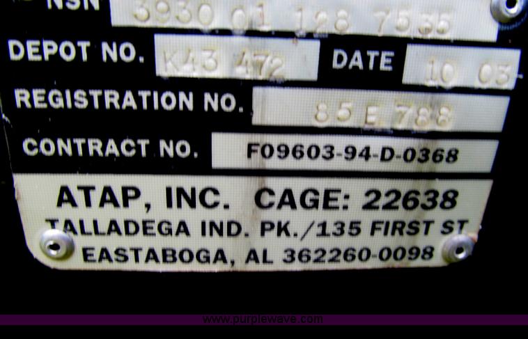 image for item F3207 1985 Emersion A/S32H5A cargo loader