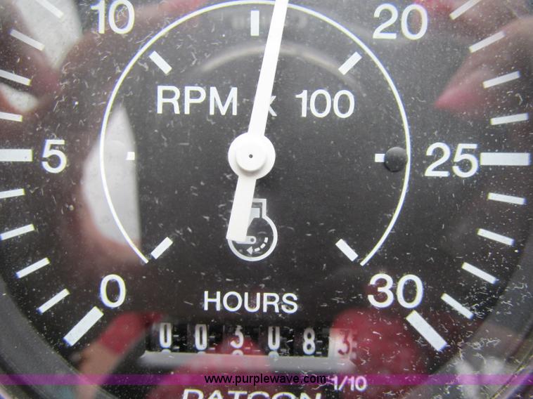 image for item F3207 1985 Emersion A/S32H5A cargo loader