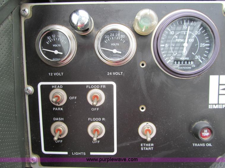 image for item F3207 1985 Emersion A/S32H5A cargo loader