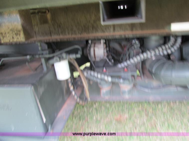 image for item F3207 1985 Emersion A/S32H5A cargo loader