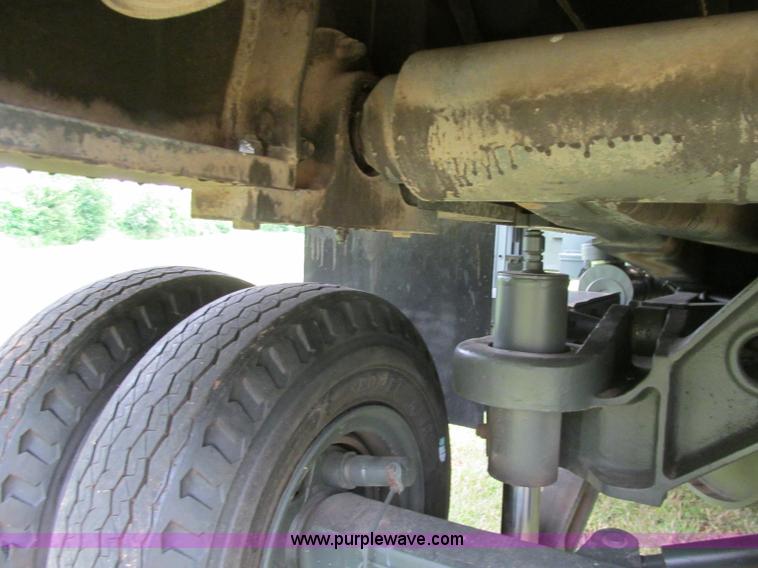 image for item F3207 1985 Emersion A/S32H5A cargo loader