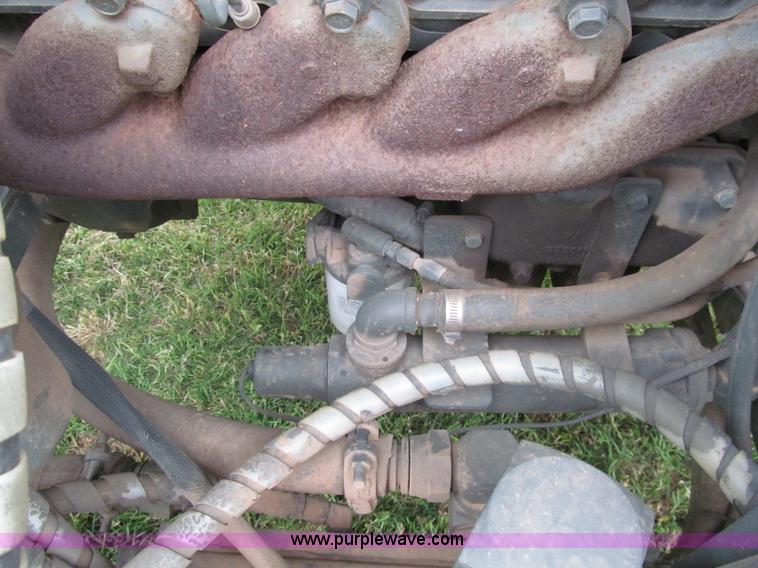 image for item F3207 1985 Emersion A/S32H5A cargo loader