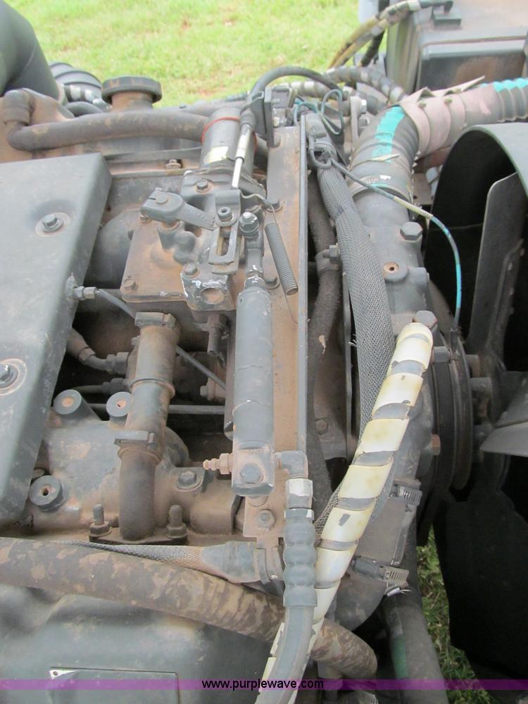 image for item F3207 1985 Emersion A/S32H5A cargo loader