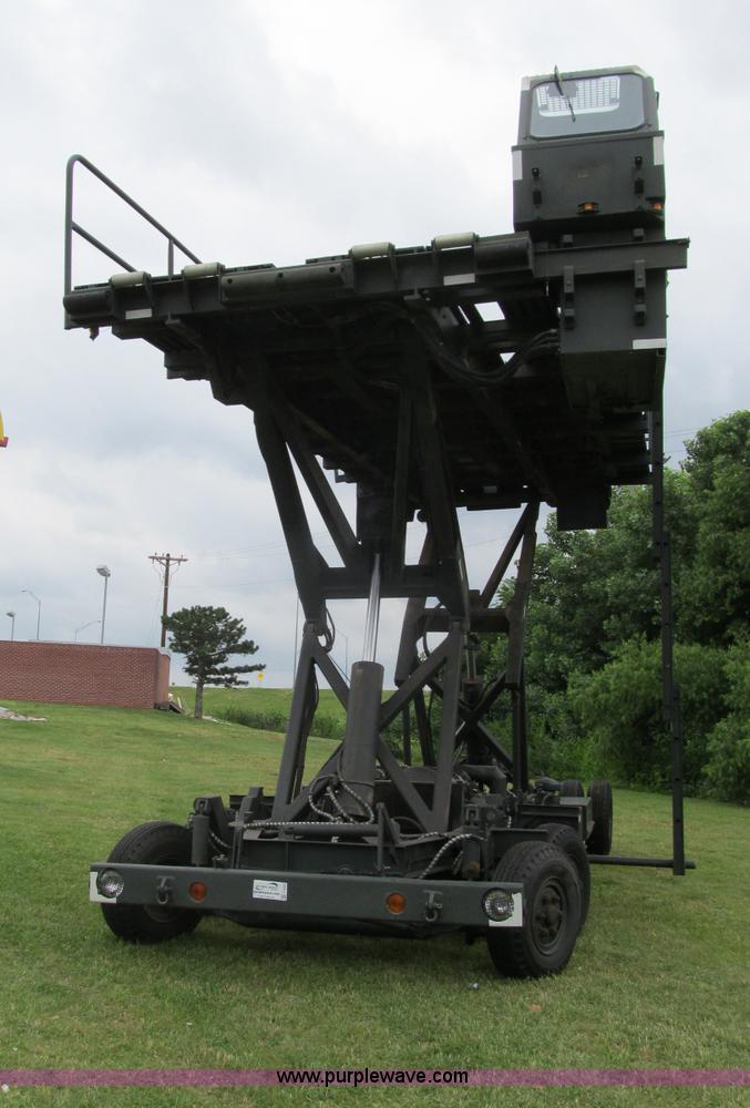 image for item F3207 1985 Emersion A/S32H5A cargo loader