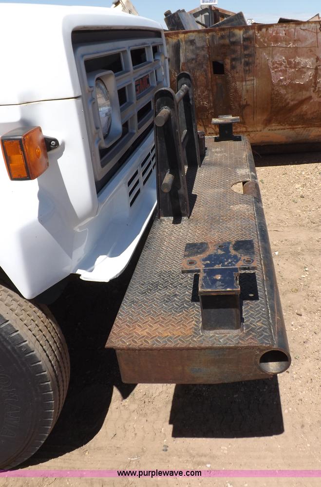 image for item F8729 1984 GMC TopKick oilfield truck
