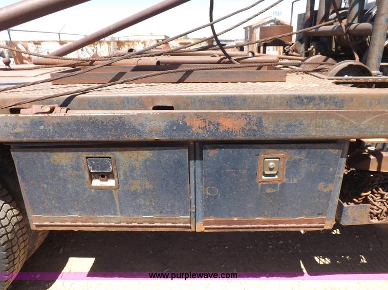 image for item F8729 1984 GMC TopKick oilfield truck