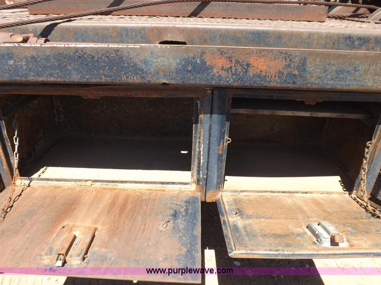 image for item F8729 1984 GMC TopKick oilfield truck