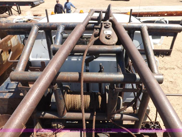 image for item F8729 1984 GMC TopKick oilfield truck